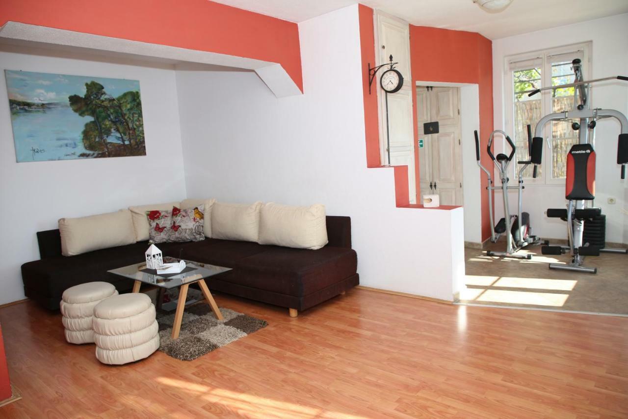 Apartment Poseidon Trogir Exterior foto