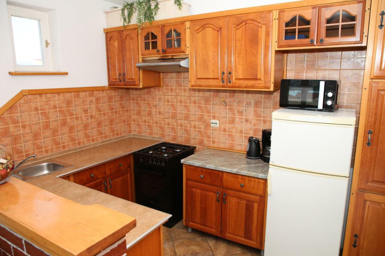 Apartment Poseidon Trogir Exterior foto